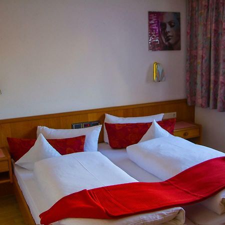 Collina Hotel Garni Nauders Luaran gambar