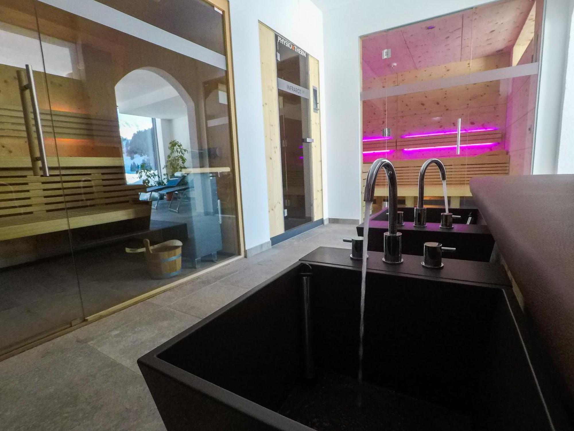 Collina Hotel Garni Nauders Luaran gambar