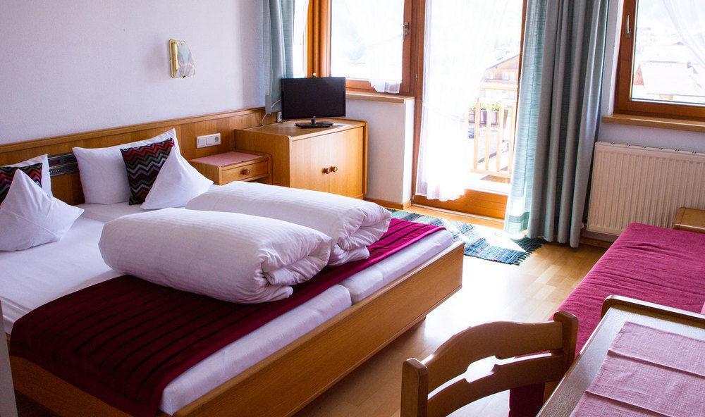 Collina Hotel Garni Nauders Luaran gambar
